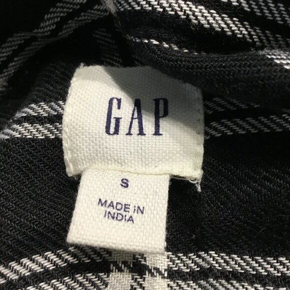 GAP Black & White Window Pane Plaid Pop Over Top - Picture 3 of 3